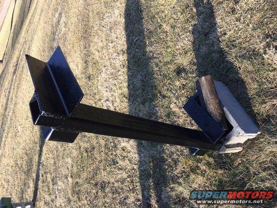 img_5521.jpg crossmember getting a coat of paint.