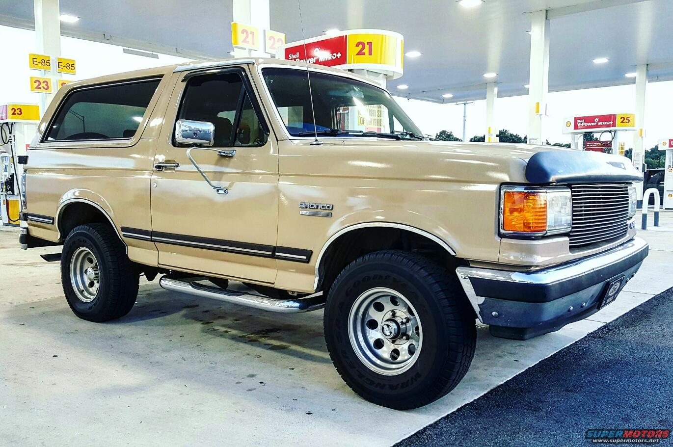 1987 Ford Bronco “Betty”