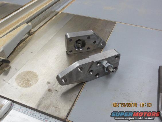 Sky Manufacturing High steer arms with king pin spring eliminator. These are a very nice piece. well worth the money