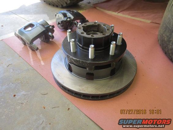 img_0521.jpg rotors pressed onto hubs