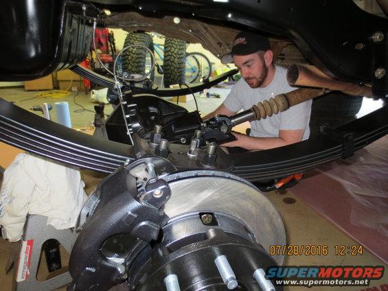 img_0536.jpg me hooking up the drive shaft