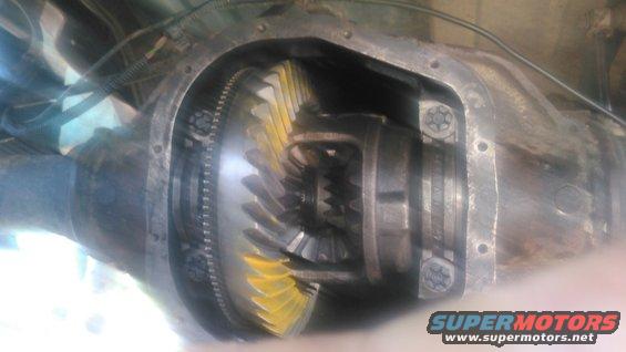 while this is not part of the actual lift, i did this during the lift. this axle was originally an oddball 3.73 gear ratio. with an open differential. i regeared the axle to 4.10 and added a TracLok limited slip. due to this being a c-clip version of a 10.25 Sterling rear axle, there are not many choices of aftermarket carriers