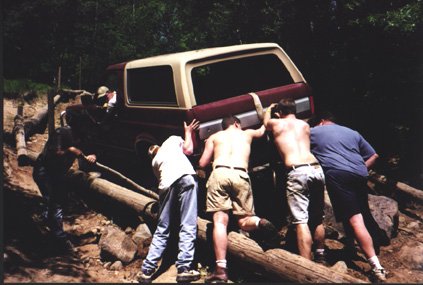 rockhill01.jpg Putting the guys to work.