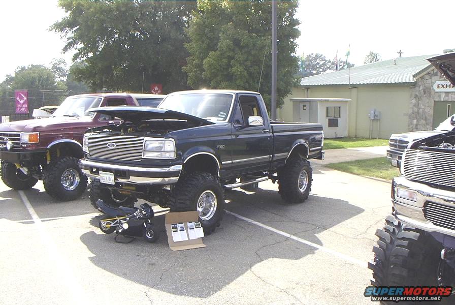 lifted trucks