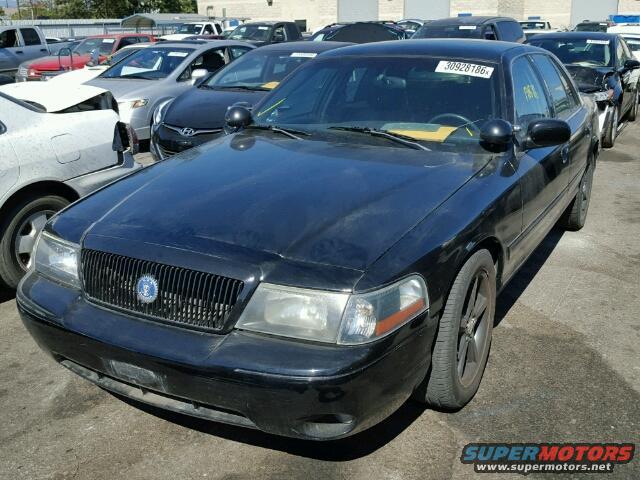 2003 Ford Crown Victoria photo