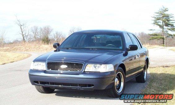 park-frt.jpg Note the 2001 P71 grille with the trim painted Medium Wedgewood Blue.