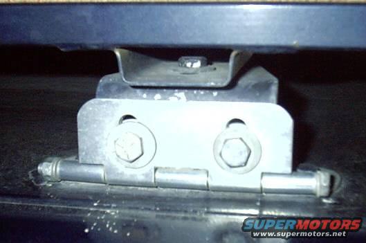 hinge.jpg  it's roughly 5" long and 4" wide.