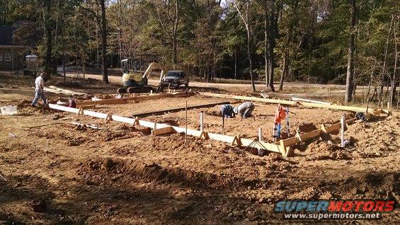 img_20161025_160706453.jpg They're working on the 7th footer, for the inside mezzanine column.