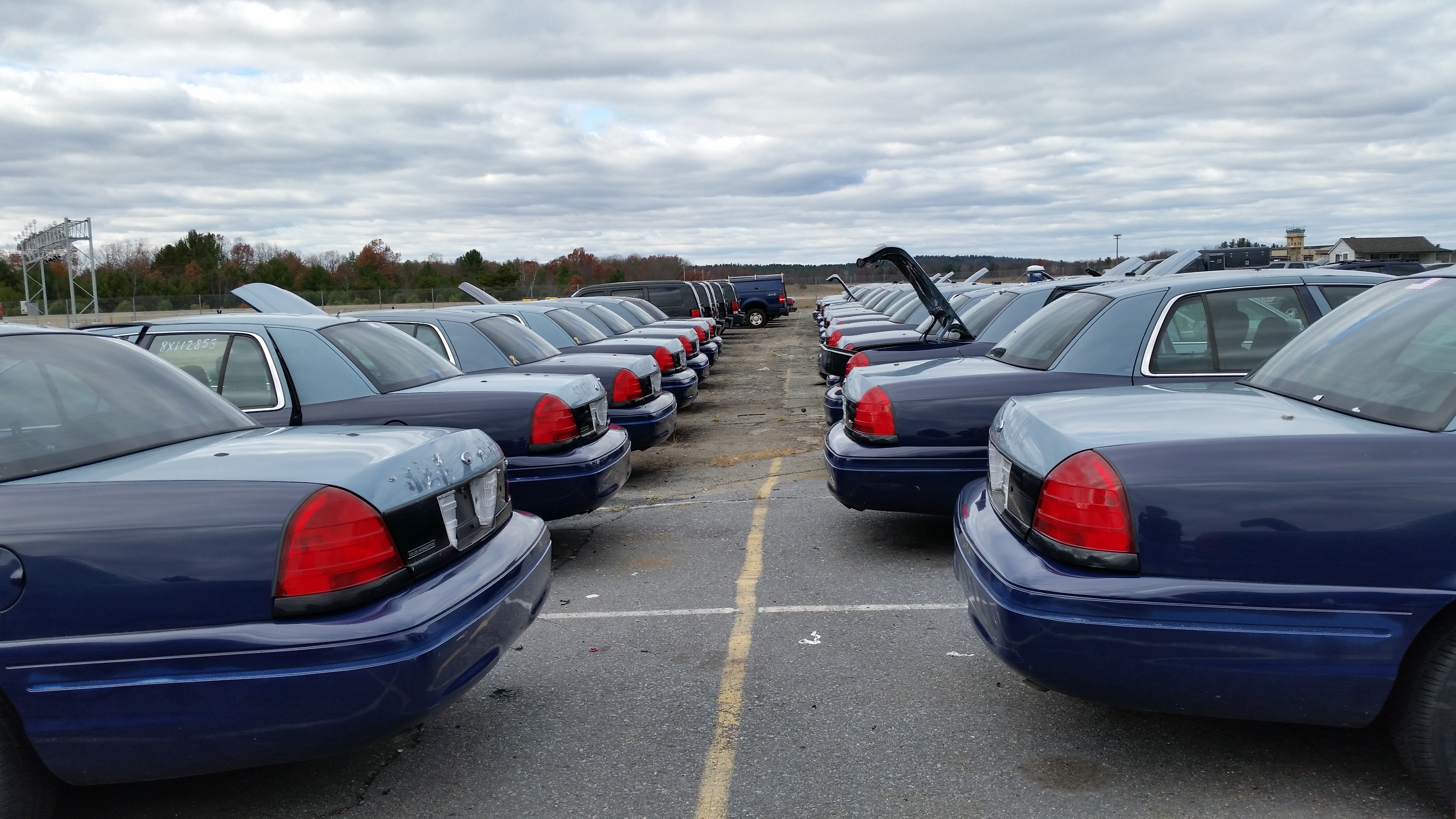 1991 Ford LTD Crown Victoria photo