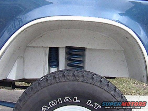 78broncobluemikesfrontpww.jpg Front passenger side wheel well insert concept
