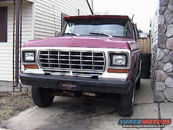 78broncoredmikesfront.jpg Mikes red 78.