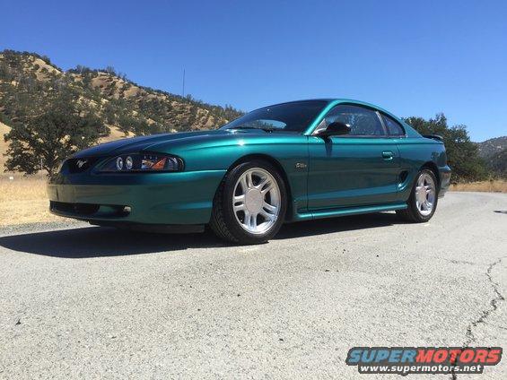 98 Mustang GT that I built then traded for my Bronco. Full coilovers, tubular control arms, caster,camber plates, plenum, TB, CAI, exhaust, brake upgrade, shifter, new T-45...