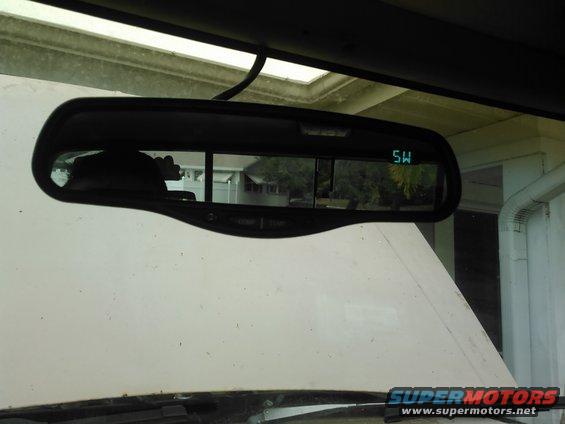 mirror showing direction