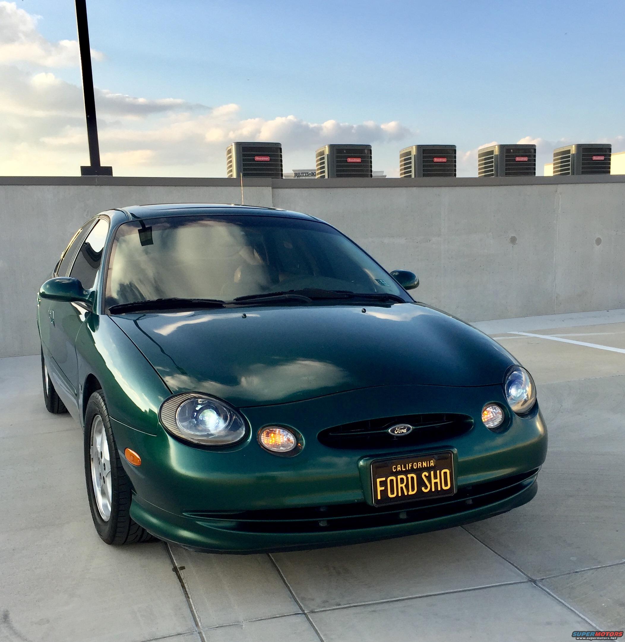 1999 Ford Taurus