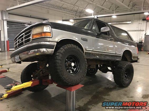 img_0255.jpg New deaver springs front & rear