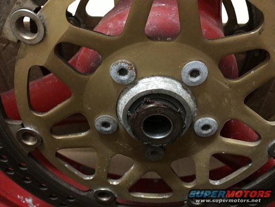 ZX9R Wheel Bearings and Seals
