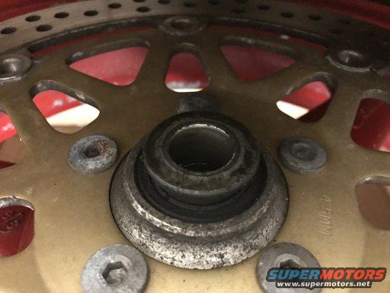 ZX9R Wheel Bearings and Seals