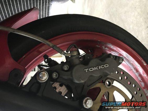 img_0936.jpg 98 ZX9R Replacement Brake Calipers/New Pads