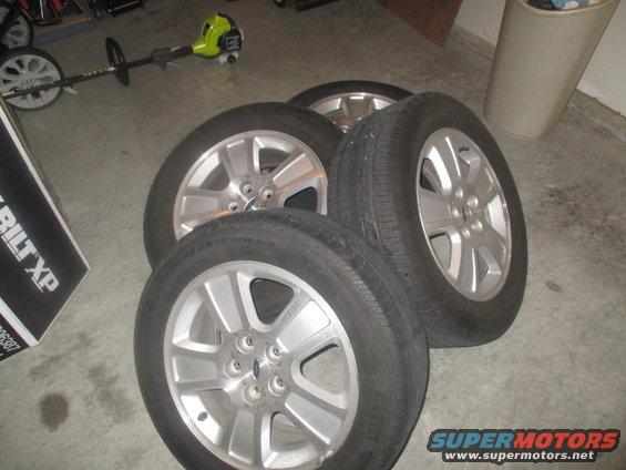 img_1011.jpg 2004 LX Sport Wheels
