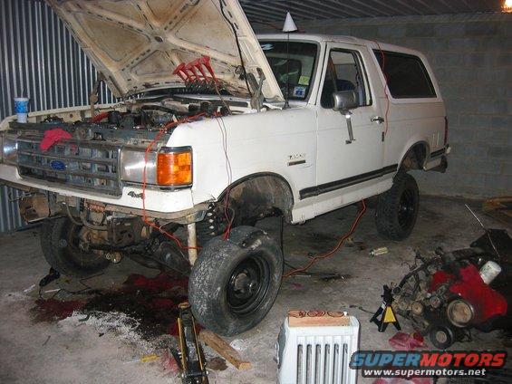 img_0381.jpg Puttin her back together! Sold my old tires and rims to Mike, so I got some goofy lookin things on there till I can put my 37's on...which wont be until I get power steering...which wont be until I get a bracket that will take the sag pump.