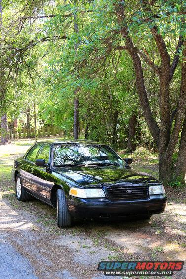 crown-vic.jpg La Couronne