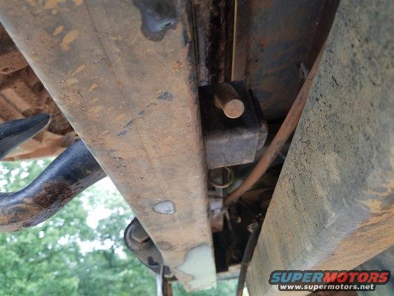 1988 Ford Bronco frame and leaf spring assembly