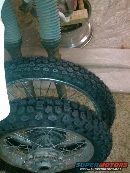 0531170324.jpg before I mount the wheels back on...Think I should redo the fork seals?  Yeah, me too.