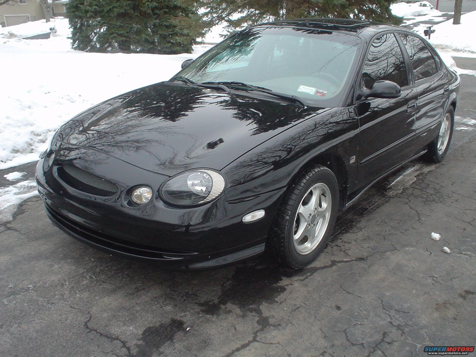 1999 Ford Taurus photo
