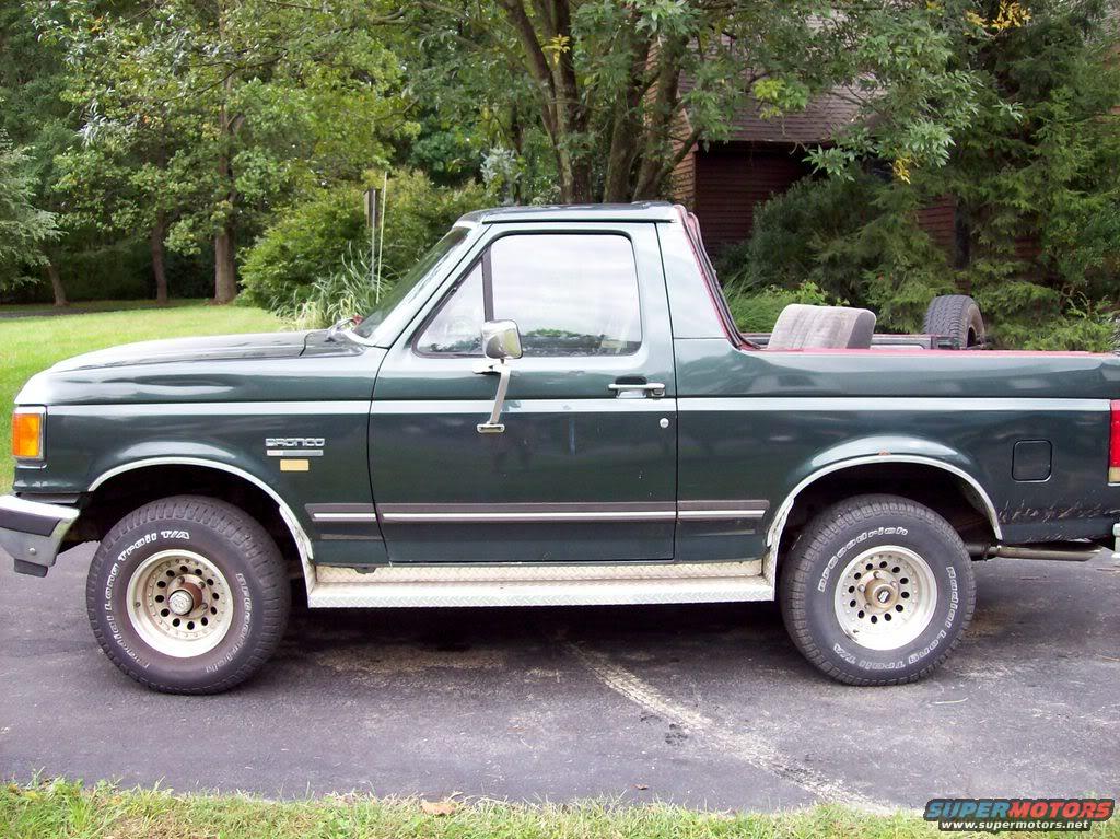 1989 Ford Bronco “Big Bronco”
