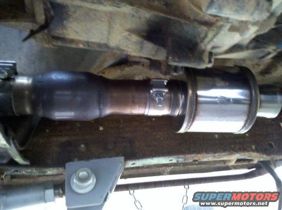 Exhaust system with muffler and pipe clamps