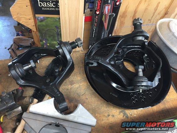 Restored Knuckles and Dust cover ready to be installed.