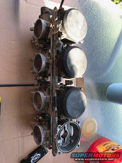 1998 ZX9R carb rebuild
