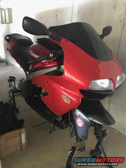 1998 ZX9R front/side fairings wrap with 3M dragon fire red with black metallic front fender