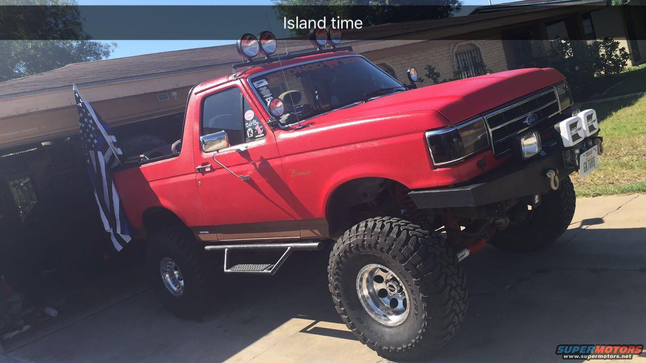 1990 Ford Bronco photo