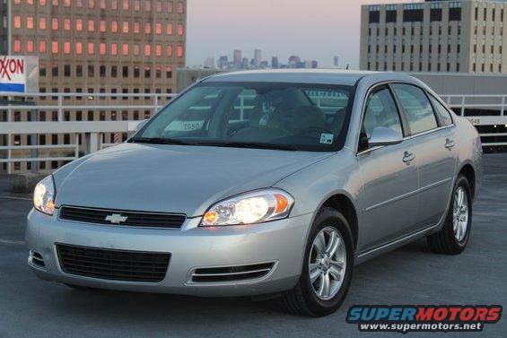 Silver 2007 Chevrolet Impala sedan, front 3/4 view