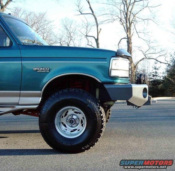 96-bronco-front-passenger-side.jpg 