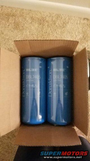 Donaldson DBL7405 99% absolute @ 15 micron. Holds an additional 2 quarts of oil over the stock FL1995. Original application was for a Caterpillar. 