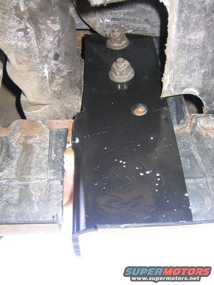 back-of-bracket.jpg Brace to Frame attached to bumper mounts