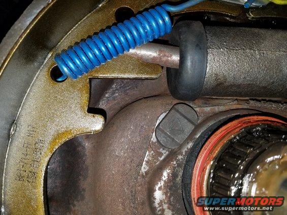 wheel-cylinder-r.jpg