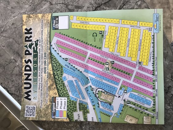 Map of Munds Park RV Resort showing campsites, roads, and amenities