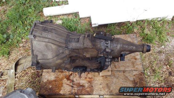 kimg0198.jpg old 2wd transmission is pulled to swap in a 4x4 version i bought cheap.