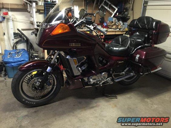 1983 Yamaha Venture motorcycle in maroon with saddlebags and windshield