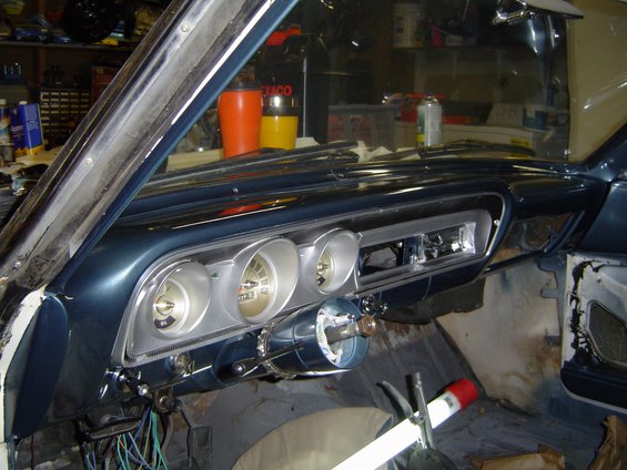 fairlane-interior-108.jpg Closer shot