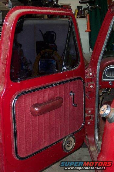 door.jpg Custom interior, some from the '67, some custom-made
