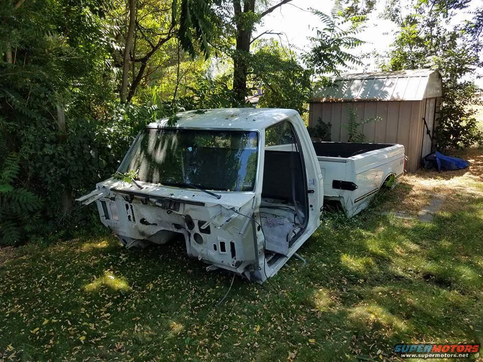 1995 Ford Bronco photo