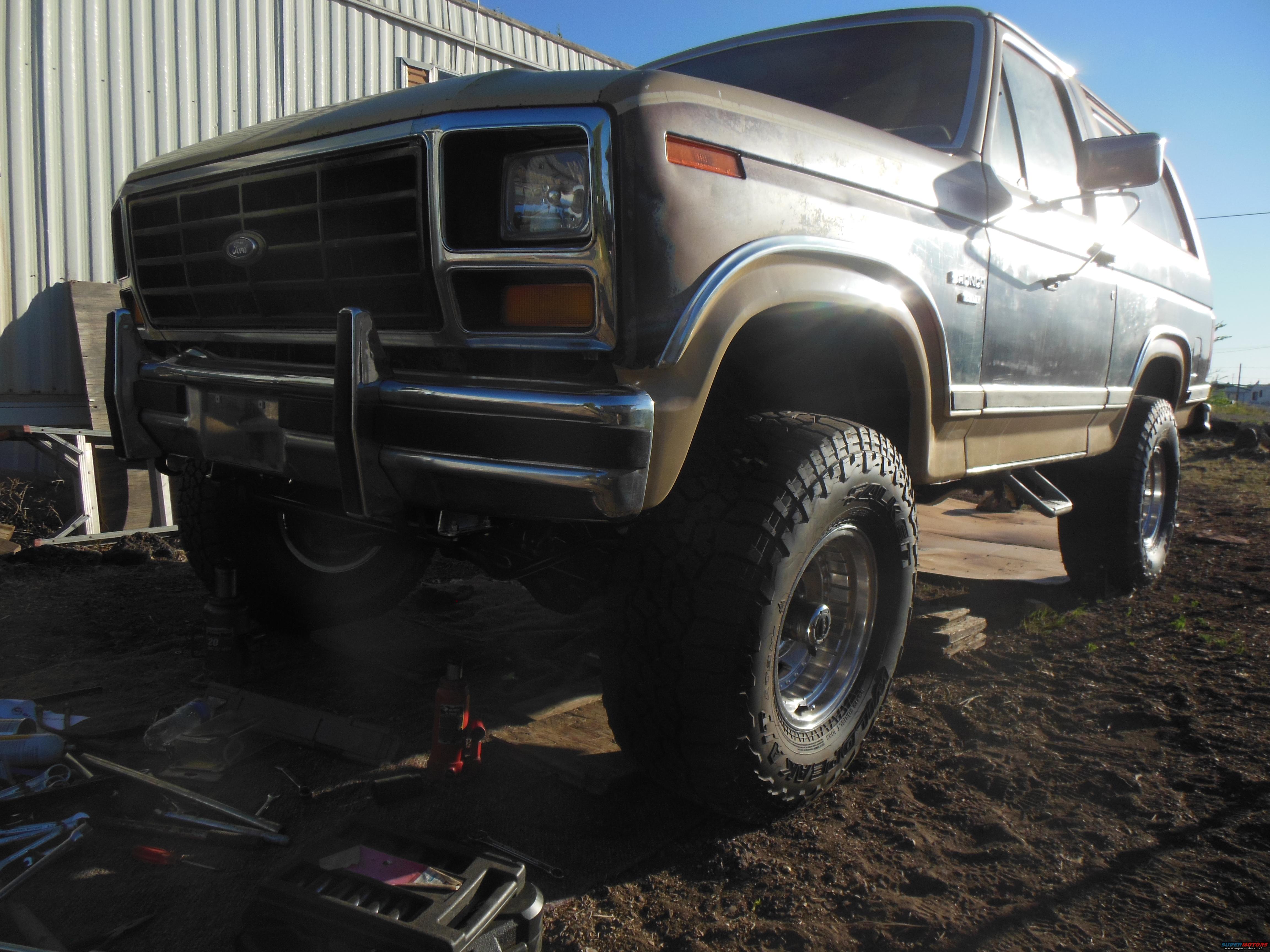 1984 Ford Bronco photo