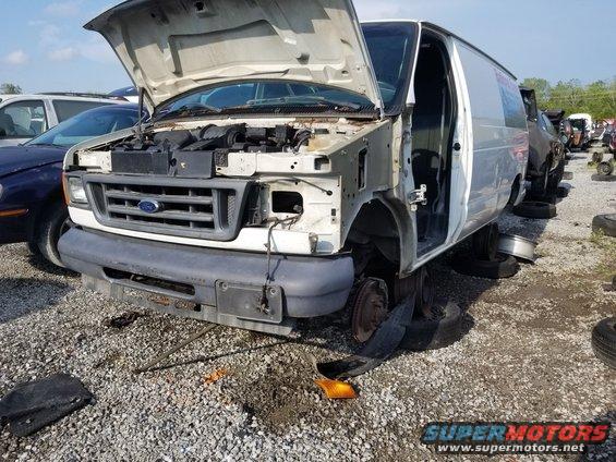 20180820_171946.jpg My disc axle donor is a 2006 E150.  2004-13 E150s use the same 5-on-5.5" lug pattern as all Broncos & most pre-'97 F150s, which is why I chose this for my "factory" rear disk swap.  Unfortunately, the spring & shock mounts are NOT in the same locations; the e-brake cables are very different; and these brakes are too large to fit inside 15" rims.  So it's not a bolt-in swap.

[url=https://www.supermotors.net/registry/media/266155][img]https://www.supermotors.net/getfile/266155/thumbnail/brakeflanges.jpg[/img][/url] . [url=https://www.supermotors.net/registry/media/590807][img]https://www.supermotors.net/getfile/590807/thumbnail/reardisk.jpg[/img][/url]