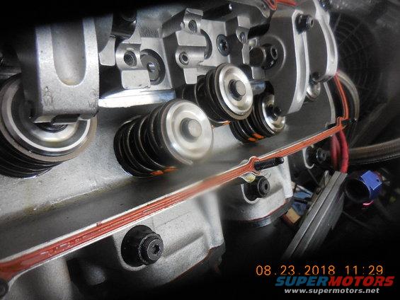 dscn7424.jpg # 2 intake and exhaust messed up