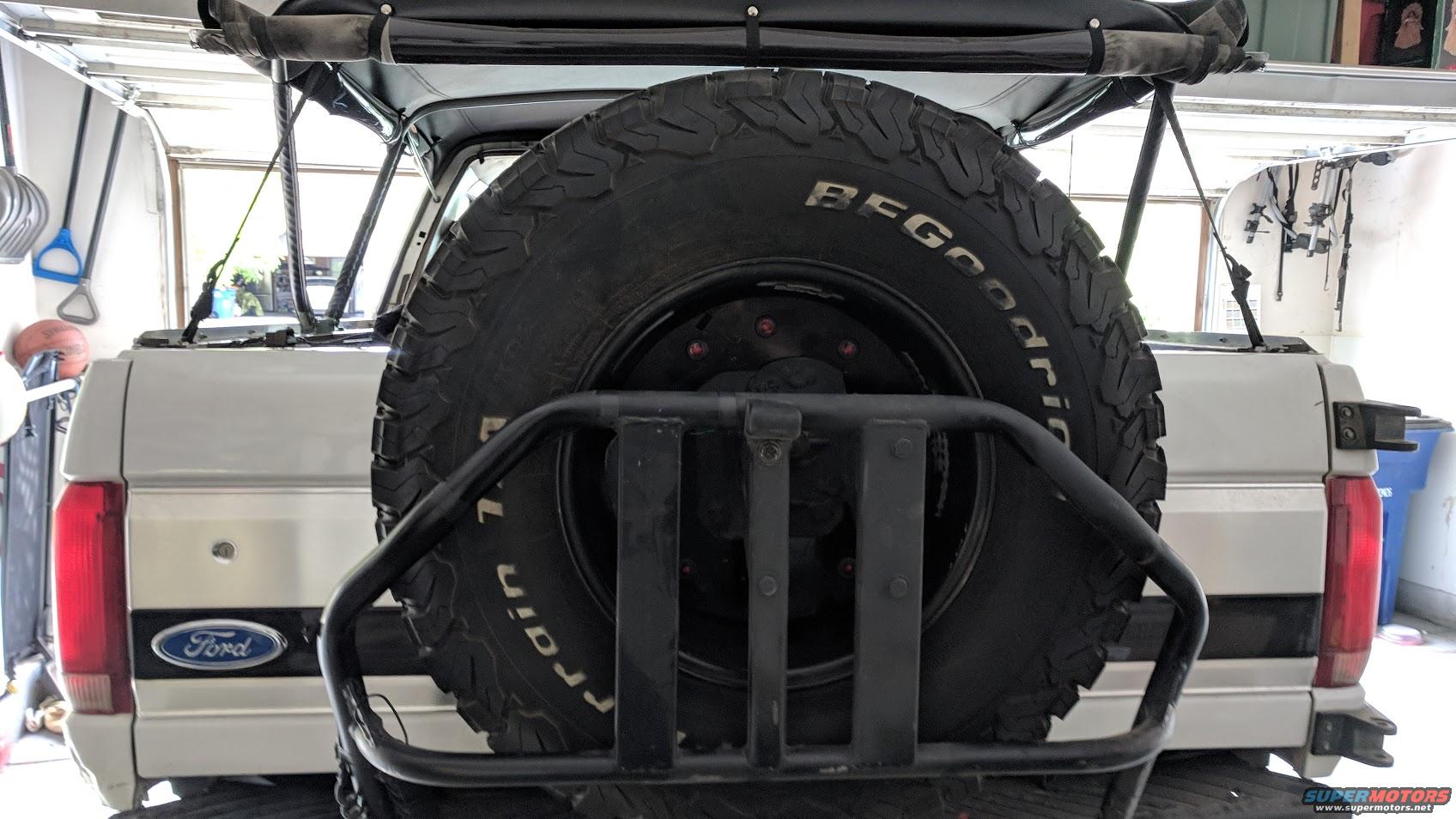 1995 Ford Bronco “Shadow”