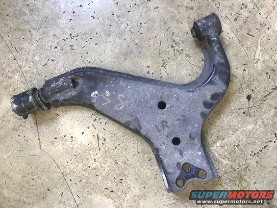 old-right-side-control-arm.jpg 